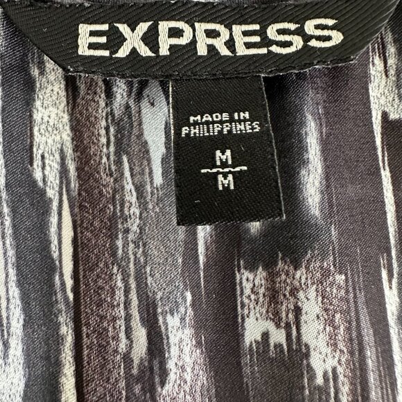 Grey Print V-neck Pullover Dress - Picture 5 of 6